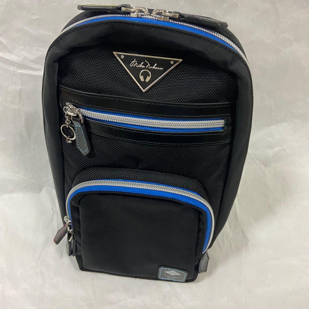 美品 五等分の花嫁∽ 5周年記念 バリスティックナイロンボディバッグ