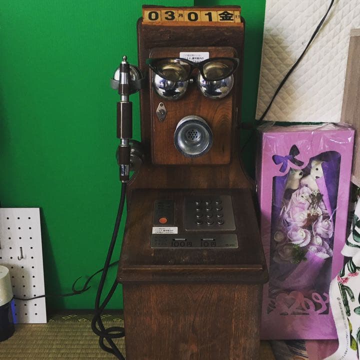 アンティーク電話 Amazon | アンティーク木製電話、アンティーク電話、有線ダイヤル電話