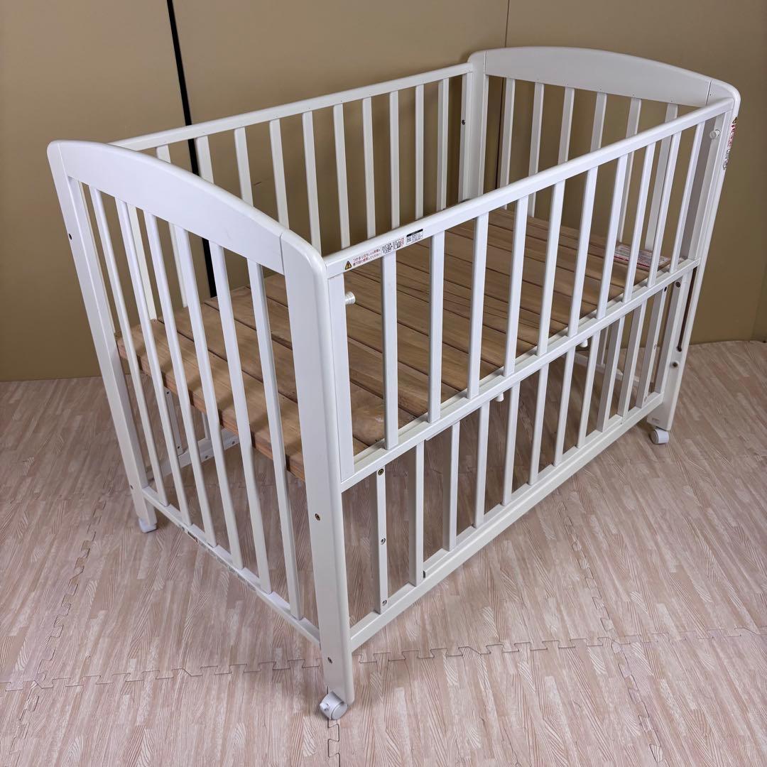 ☆除菌清掃済☆美品☆カトージ　立ちベッド　シンプルコンフォートF　白　すのこ床板 立ちベッド シンプルコンフォートF（ホワイト）」について｜カトージの商品