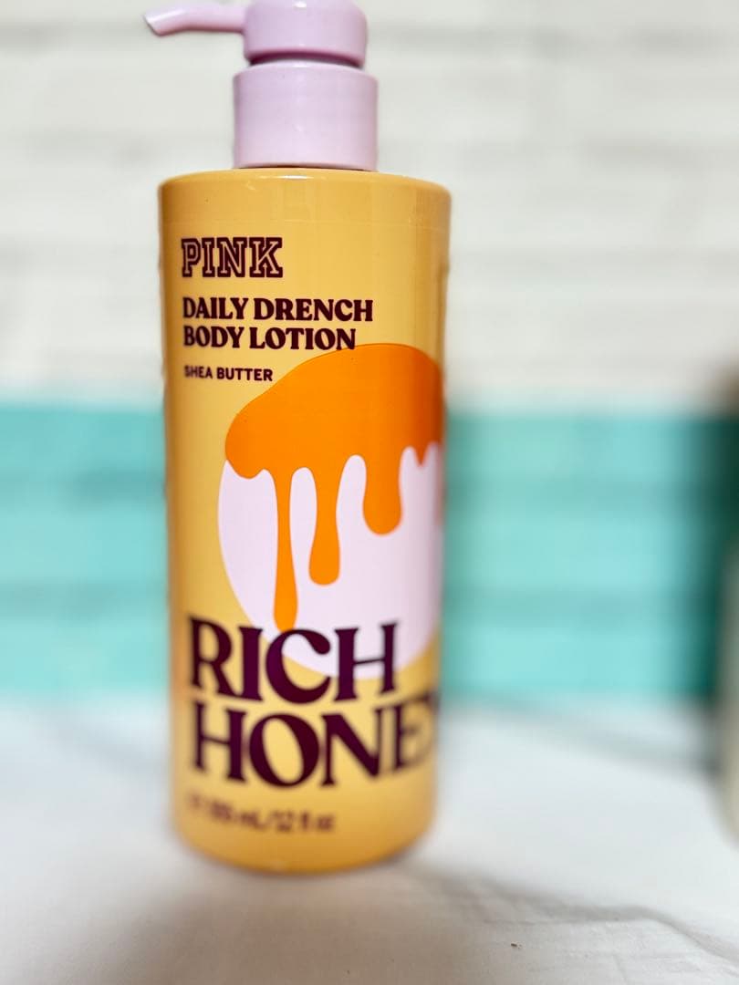 ヴィクトリアシークレット PINK ローション 4本セット