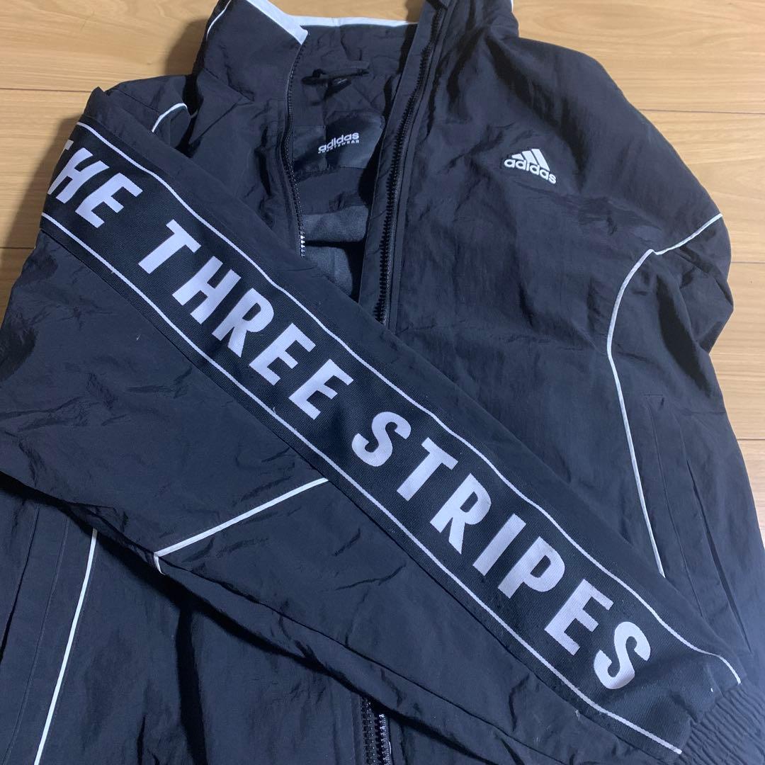 adidas ブラック ナイロンジャケット - メルカリ