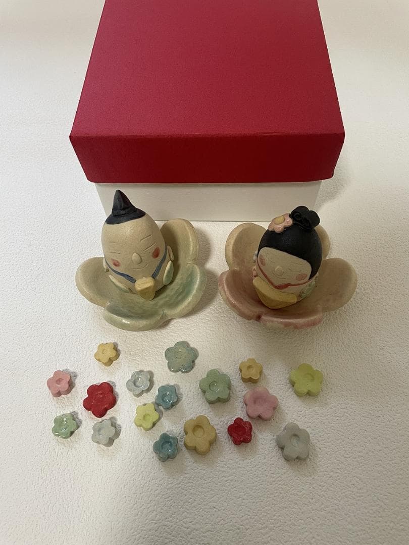 岡崎順子さん 雛人形 陶器 お雛様 おはじき付 - メルカリ