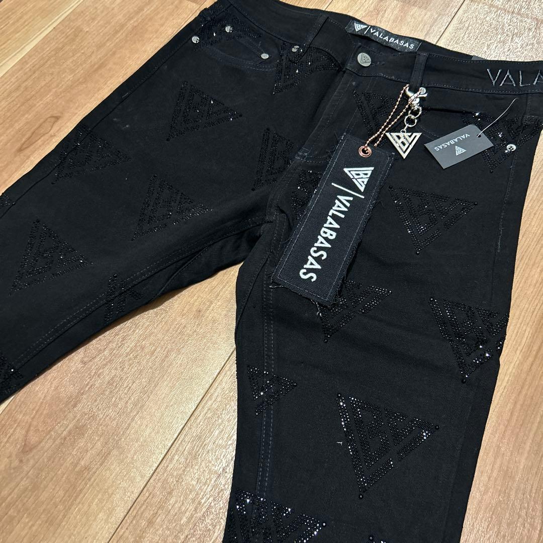 新品未使用】valabasas ブラックフレア ラインストーンデニム 32
