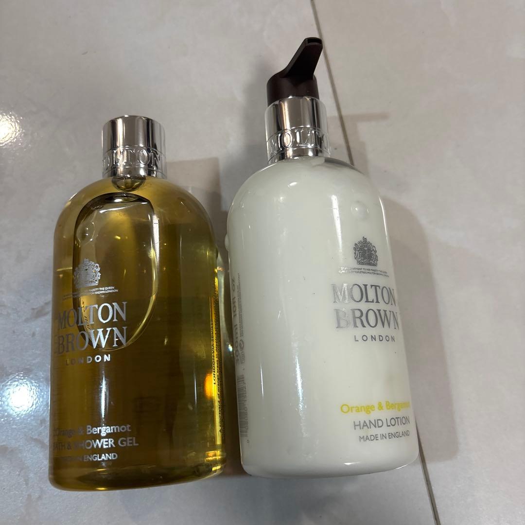 オレンジ&ベルガモット　コレクション　300ml ハンドローション　バスジェル オレンジ＆ベルガモット ハンドローション 300ml – MOLTON BROWN