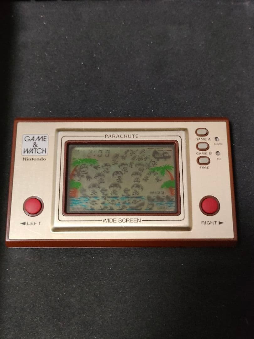 ゲームアンドウォッチ　パラシュートNintendo任天堂ニンテンドー　メンテ済み 任天堂 ゲームウォッチ パラシュート 専用ケース付き - メルカリ