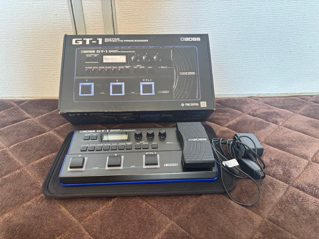 BOSS GT-1 ギターエフェクター 本体　カバー、アダプター、元箱付き 数量限定 スリーブケースプレゼント♪】 BOSS GT-1 Roland純正