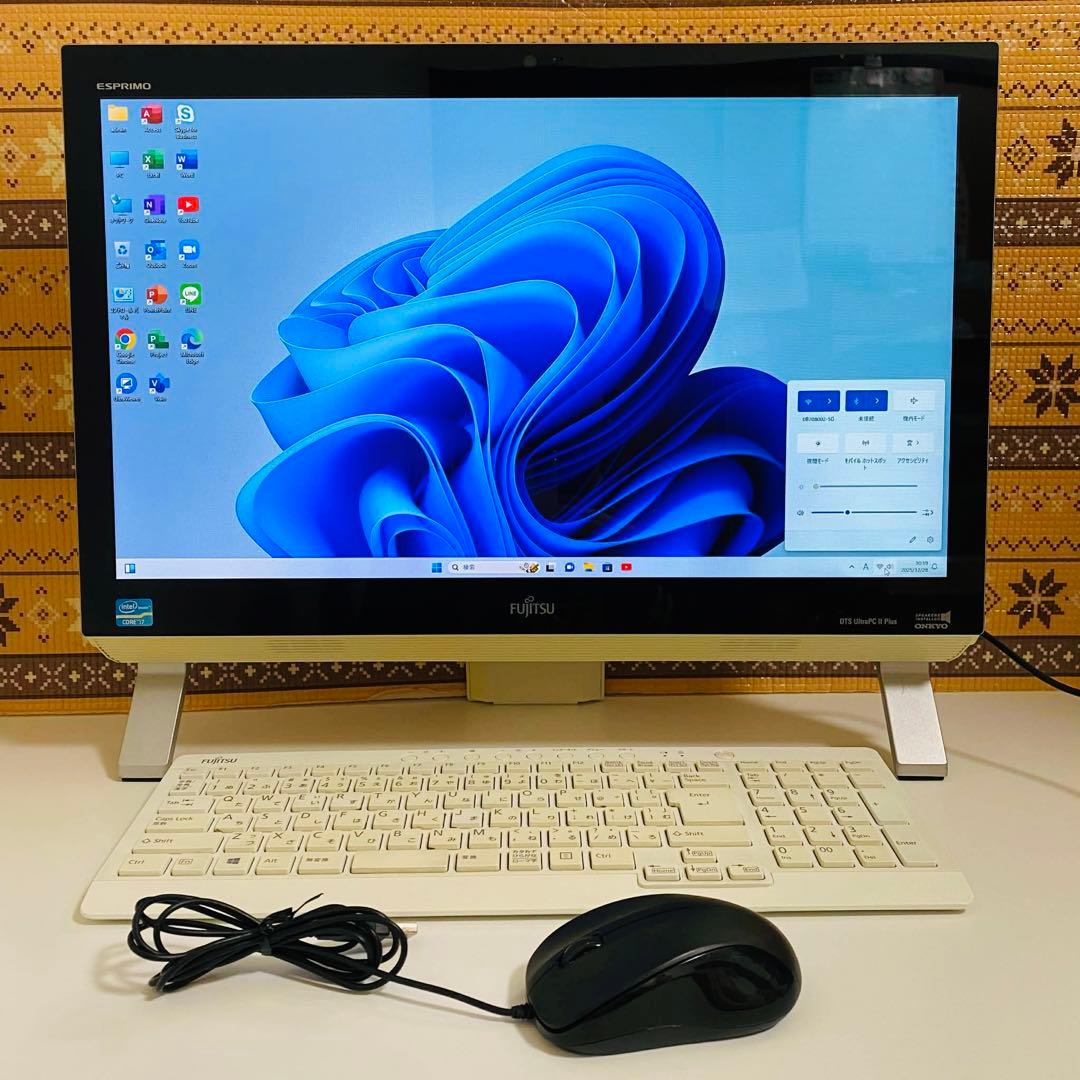 Y1000 Fujitsuデスクトップi7メモリ8G高速Win11オフィス付き 富士通 デスクトップ Office付き FMVD6000WP 新品同様 – ICHIBAKAN