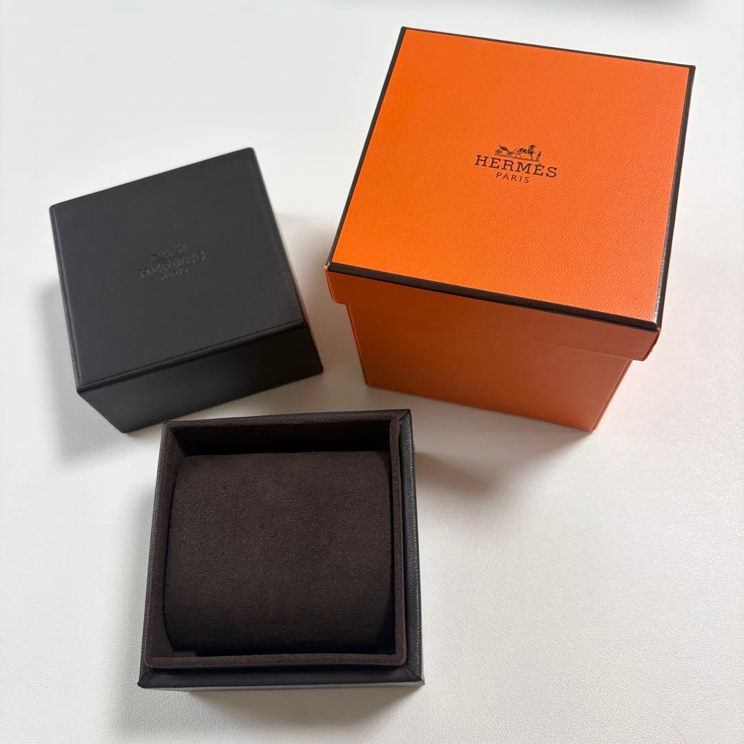 美品　エルメス シェーヌダンクル ブレスレットケース　空箱　レザー調 美品 エルメス シェーヌダンクル ブレスレットケース 空箱 現行品 大