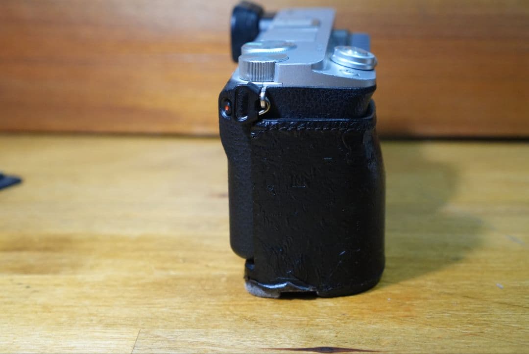 Mabu様専用 SONY ILCE-6400(S) 純正チャージャー、電池x2 - メルカリ