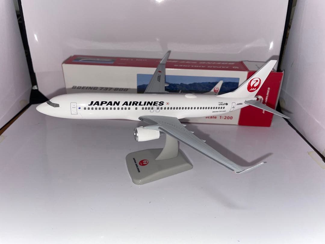 【ギア未開封品】JAL B737 -800 JA308J 1/200