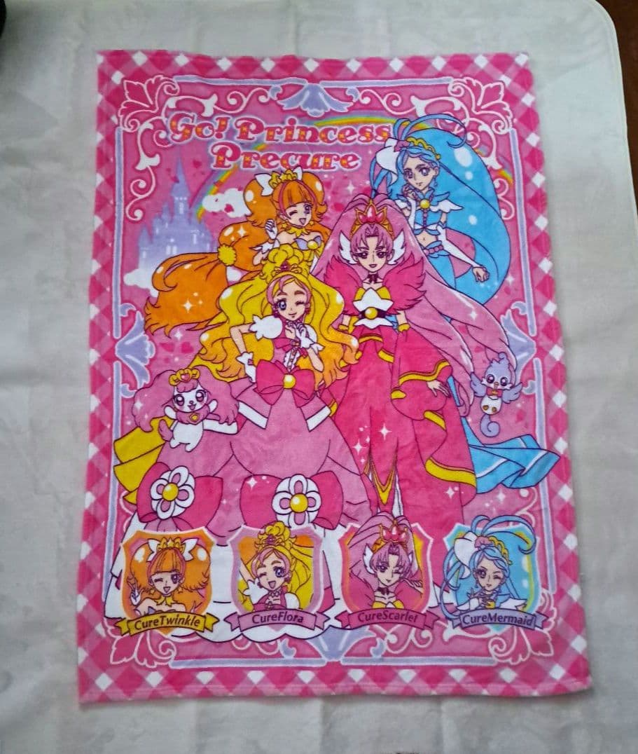 Go!プリンセスプリキュア 毛布 美品 - メルカリ