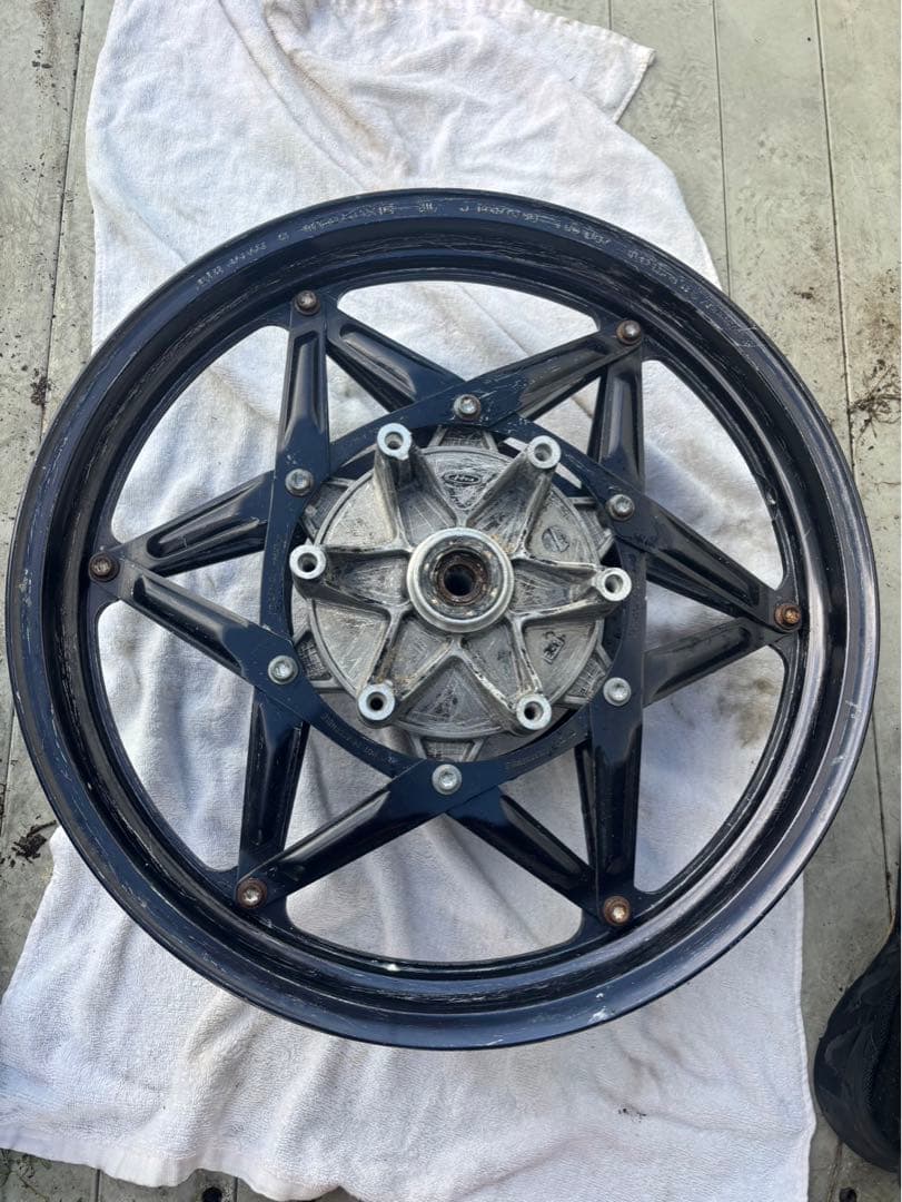 CBR400f フロント、リア、ホイール ホンダ（HONDA） CBR400F フロントホイール 82N NC17-1050*** 純正