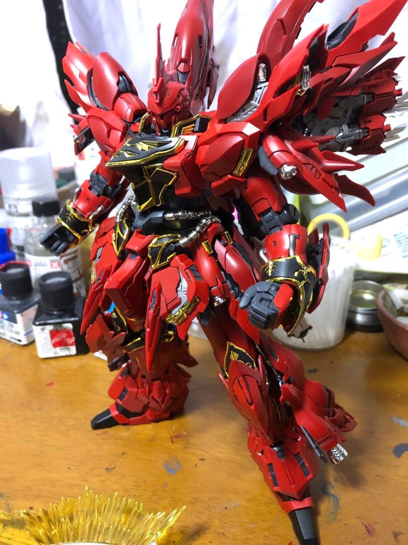 海外製プラモデル 真紅の三倍速 MGシナンジュ似 - メルカリ