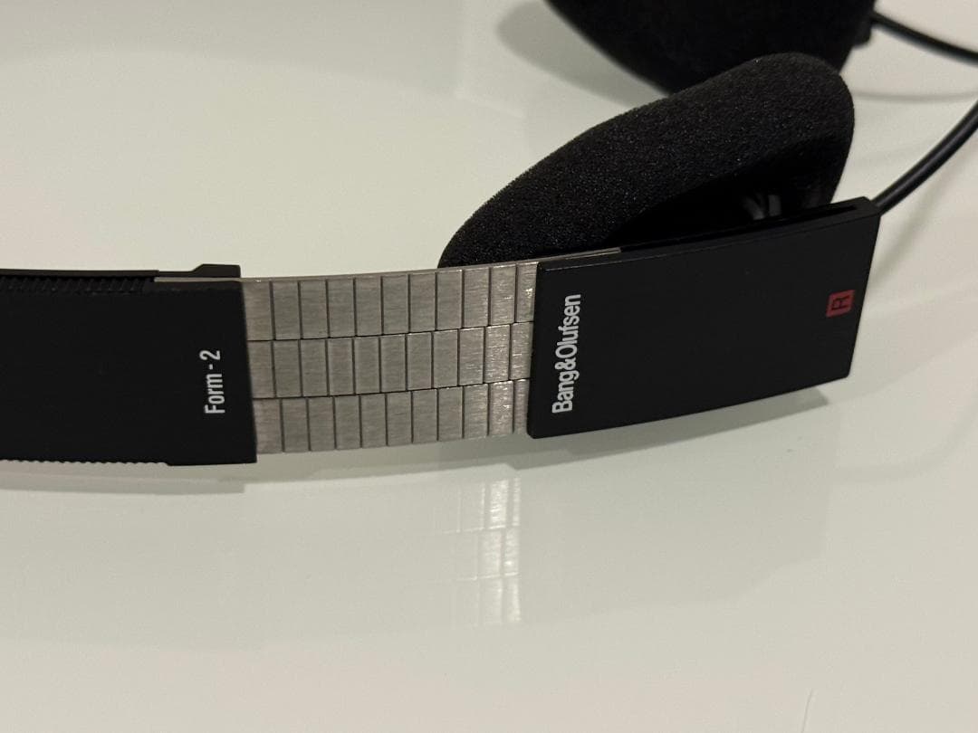 Form2 Bang & Olufsen 希少品 新品イヤーパッド付