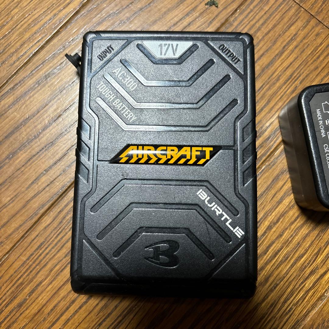 お盆限定セール　Burtle バッテリー充電器17V BURTLE（バートル） 【2022年新型モデル17V】バートル BURTLE AC300