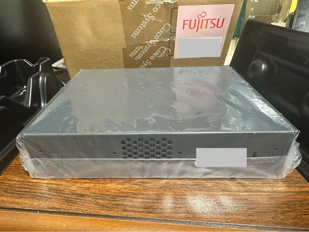 新品、未開封　CISCO WLAN 2500 Series Controller Cisco AIR-CT2504-K9 WLAN 2500 Series Wireless Network Contro