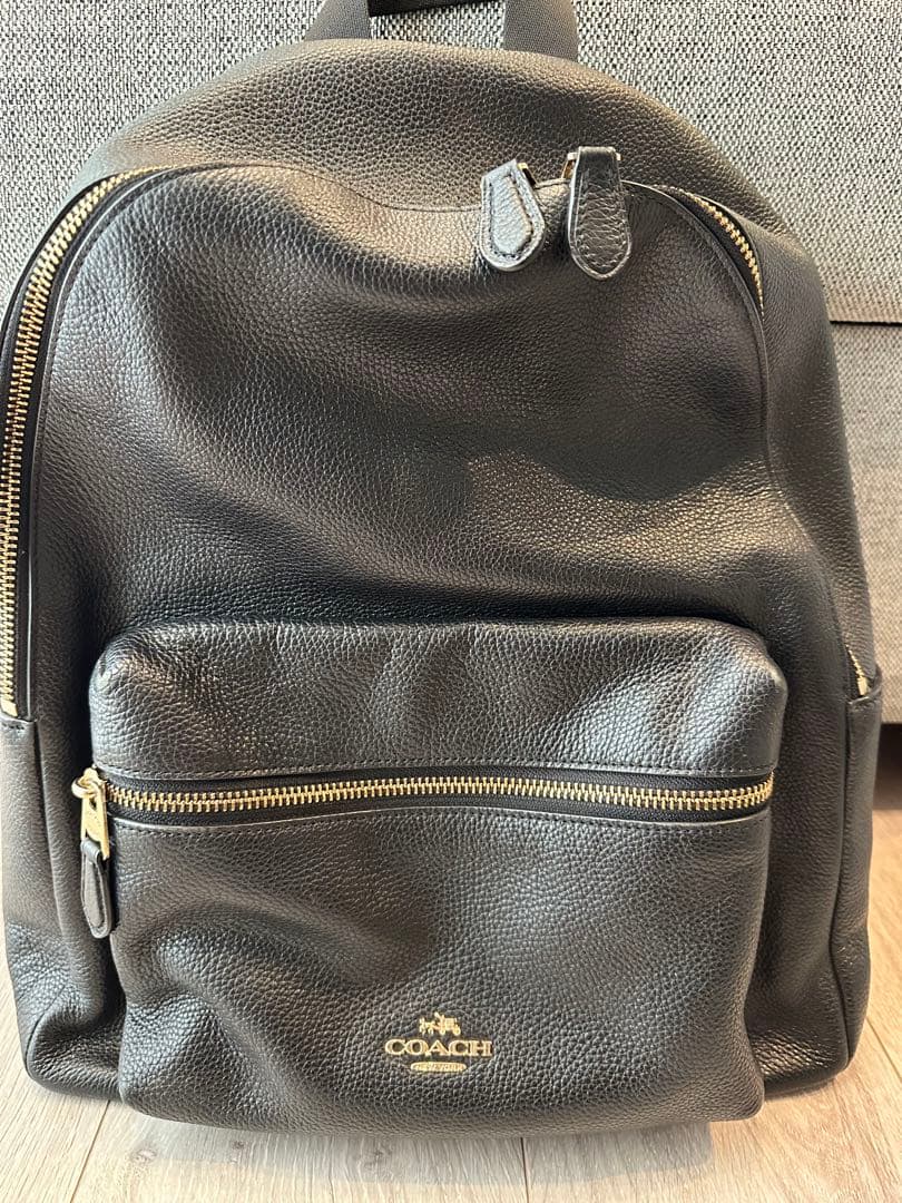 COACH ブラックレザー リュックの通販はau PAY マーケット - 輸入雑貨