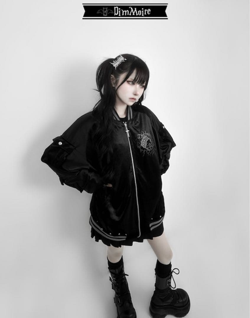 送料無料 美品 dimmoire Messy Bones ベロアスカジャン 刺繍 - メルカリ