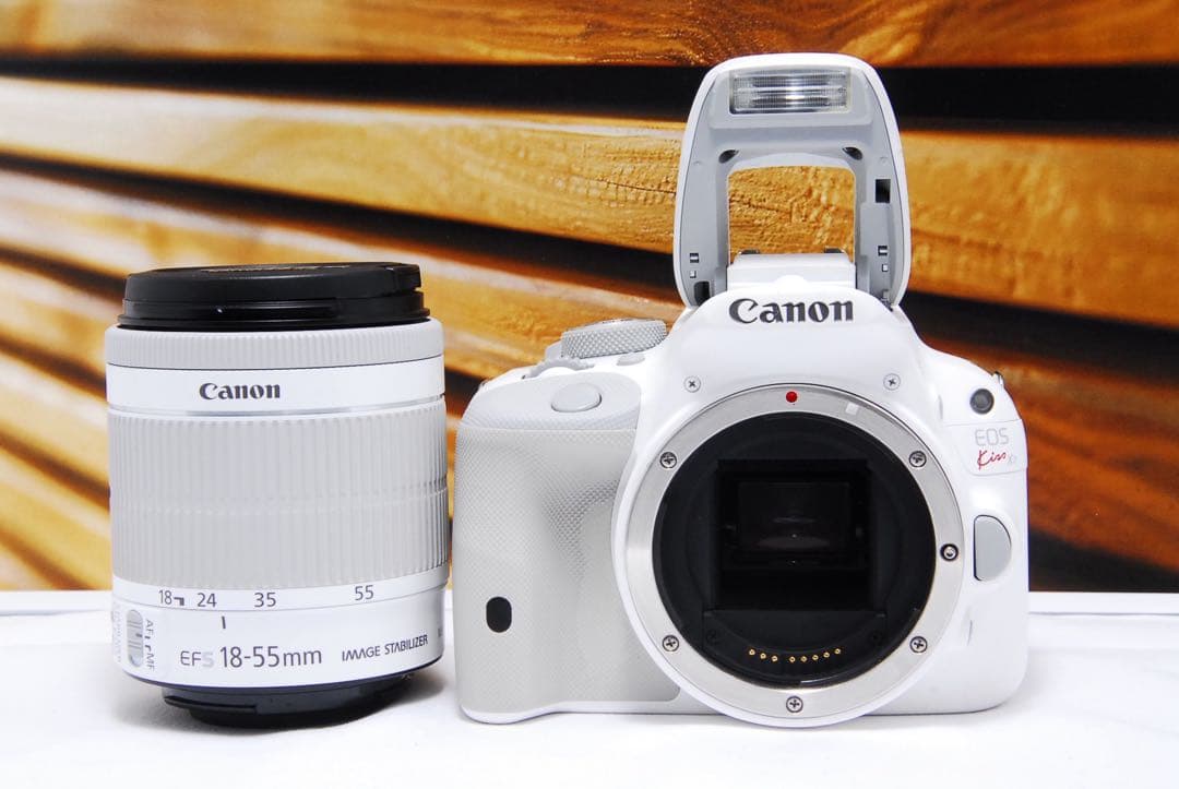 人気のホワイト！ Canon EOS kiss X7 スマホ転送 STMレンズ