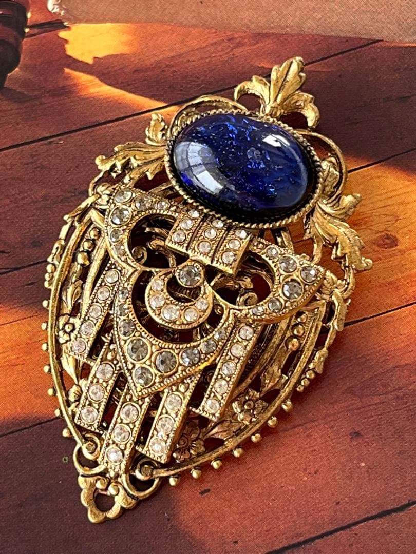 Tomoko Dobashi様Czechoslovakiaヴィンテージ A15