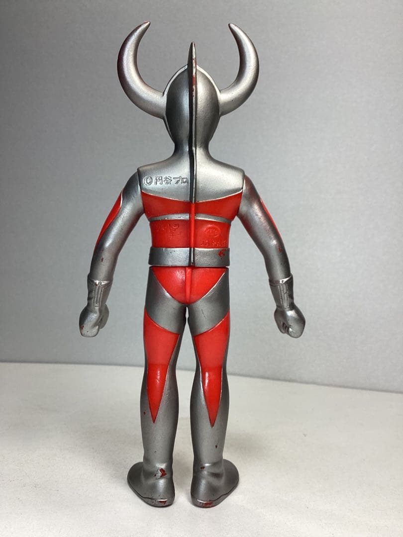 ポピー 18cm 足型付 キングザウルスシリーズ ウルトラの父 - メルカリ