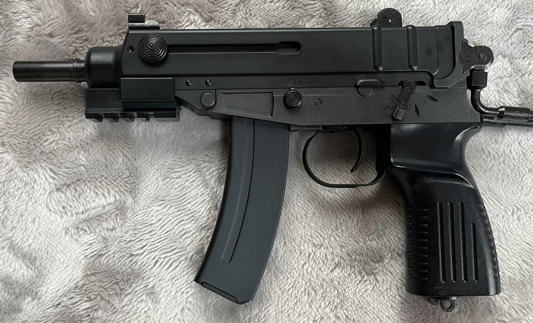 東京マルイ SCORPION61 電動コンパクトサブマシンガンセット - メルカリ