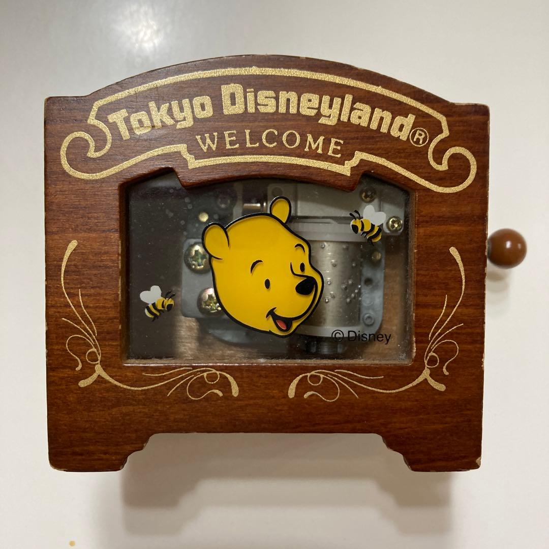 東京ディズニーランド》くまのプーさん手回し木製オルゴール - メルカリ