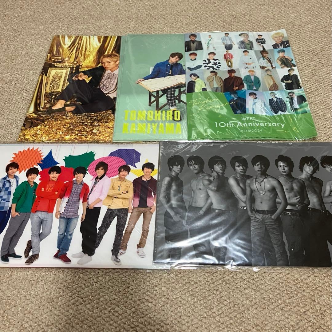 WEST. 神山智洋 グッズまとめ売り うちわ・クリアファイルなど - メルカリ