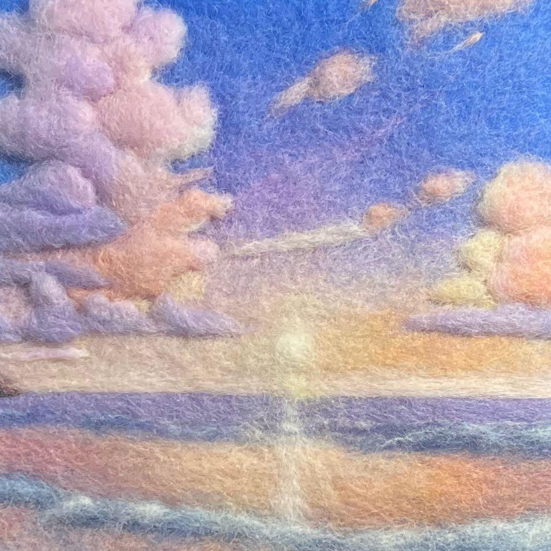 く*ん様 羊毛フェルト 羊毛絵画『夏の夜明け』ハンドメイド 羊毛刺繍