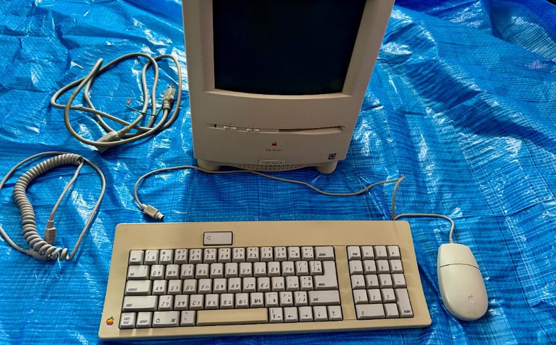 Mac Color ClassicII + 外付MOドライブ + メカニカルキー