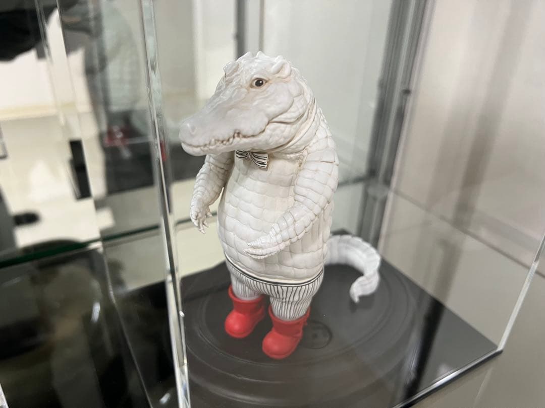 ヒグチユウコ・五放舎博物館・ワニくん限定フィギュア - メルカリ