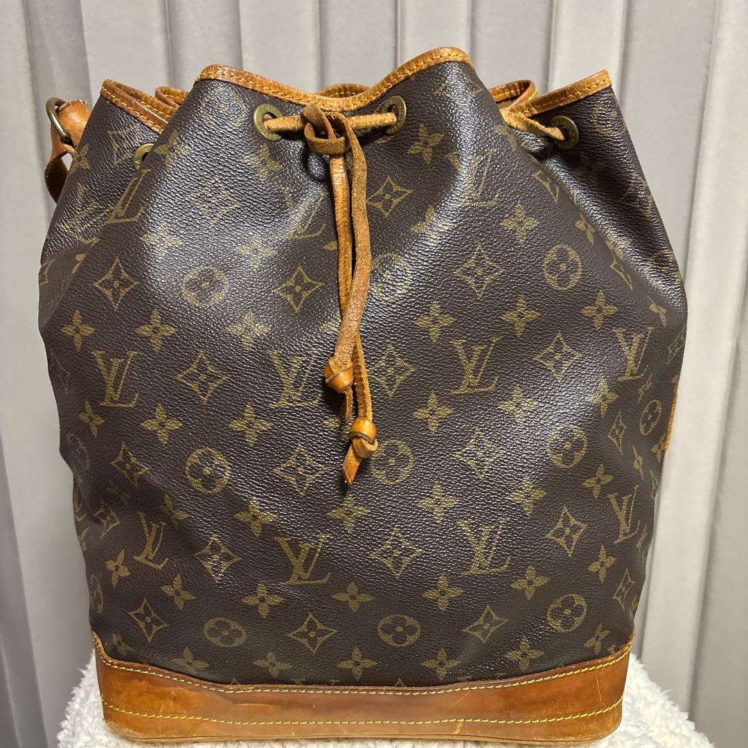 LOUIS VUITTONモノグラム　ショルダーバッグ LOUIS VUITTON ルイヴィトン アマゾン モノグラム ショルダーバッグ