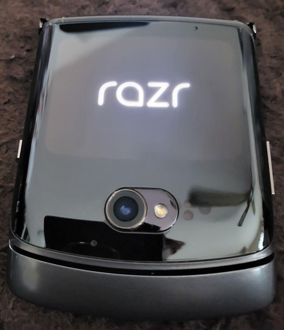 motorola razr 5g 1年使用　国内購入　基盤交換済 motorazr1.jpg
