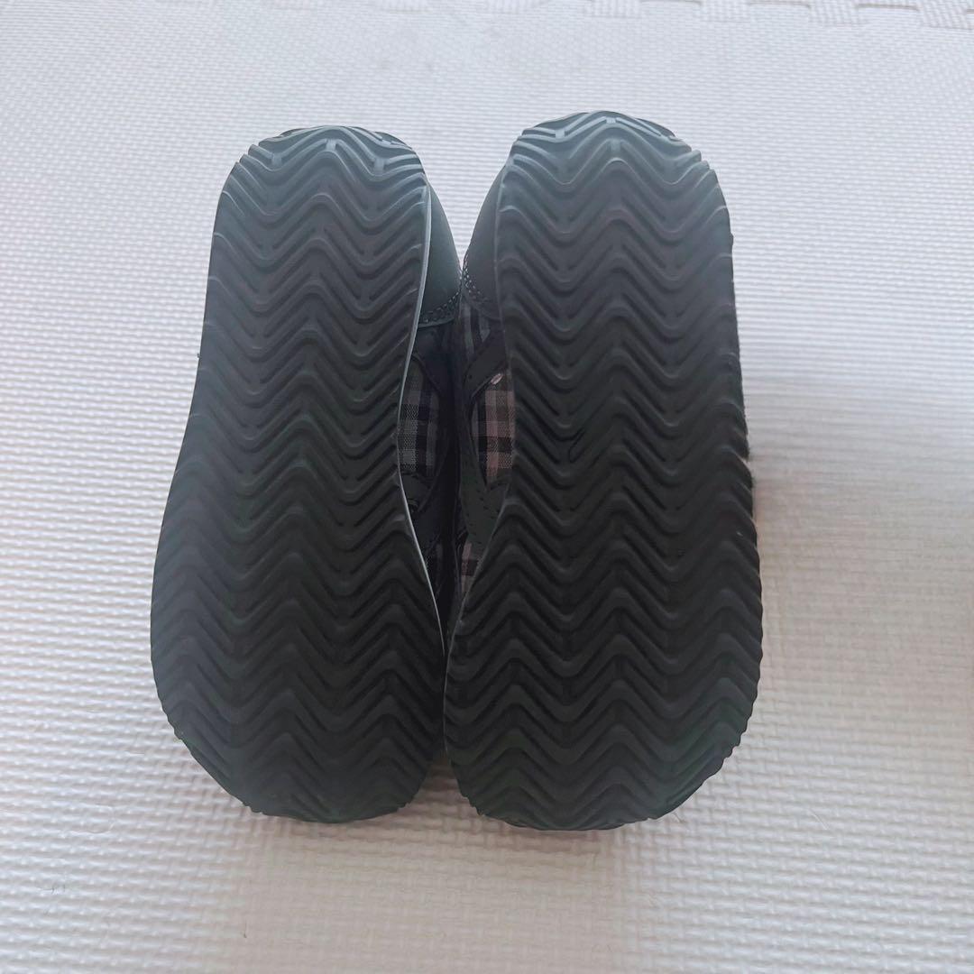 アシックス×ファミリア　キッズシューズ　16.0cm