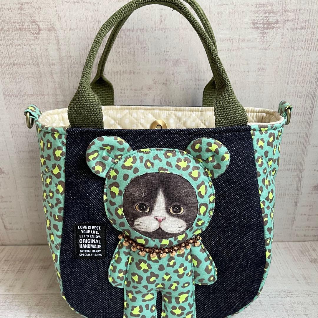 S*休様 ラウンドトートバッグ＊コヤンイサムチョン コヤンイサムチョン BIGFaceあんこちゃん ラウンドトートバッグ - メルカリ