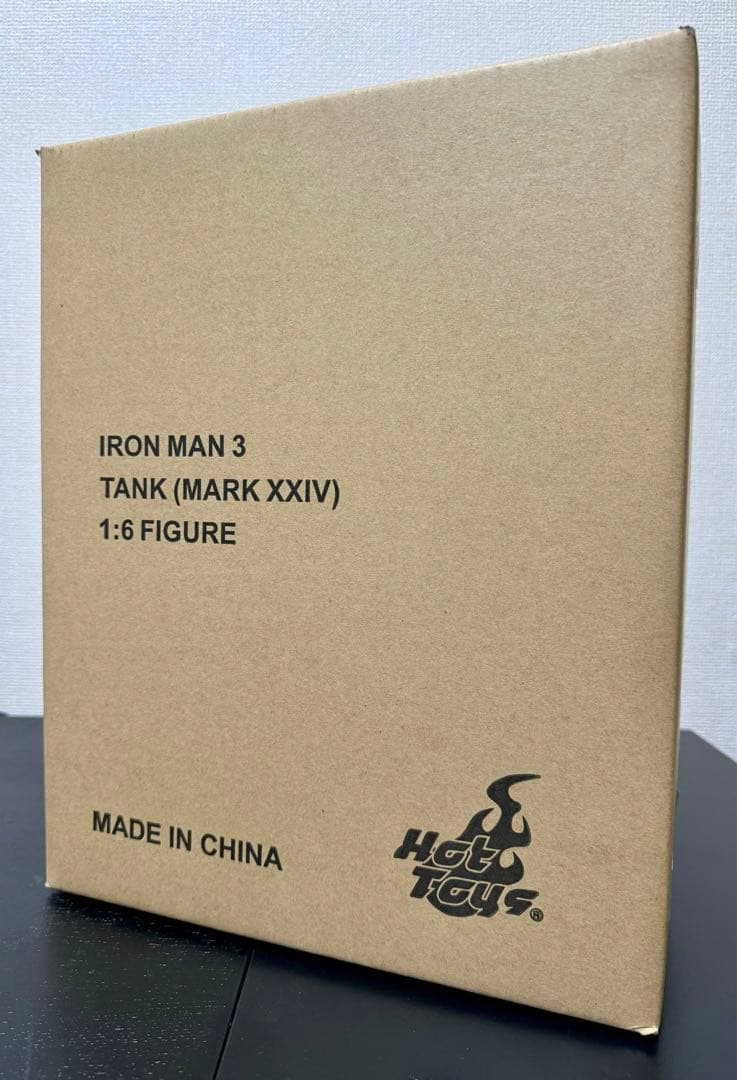 新品 ホットトイズ アイアンマン マーク24 タンク アベンジャーズ200