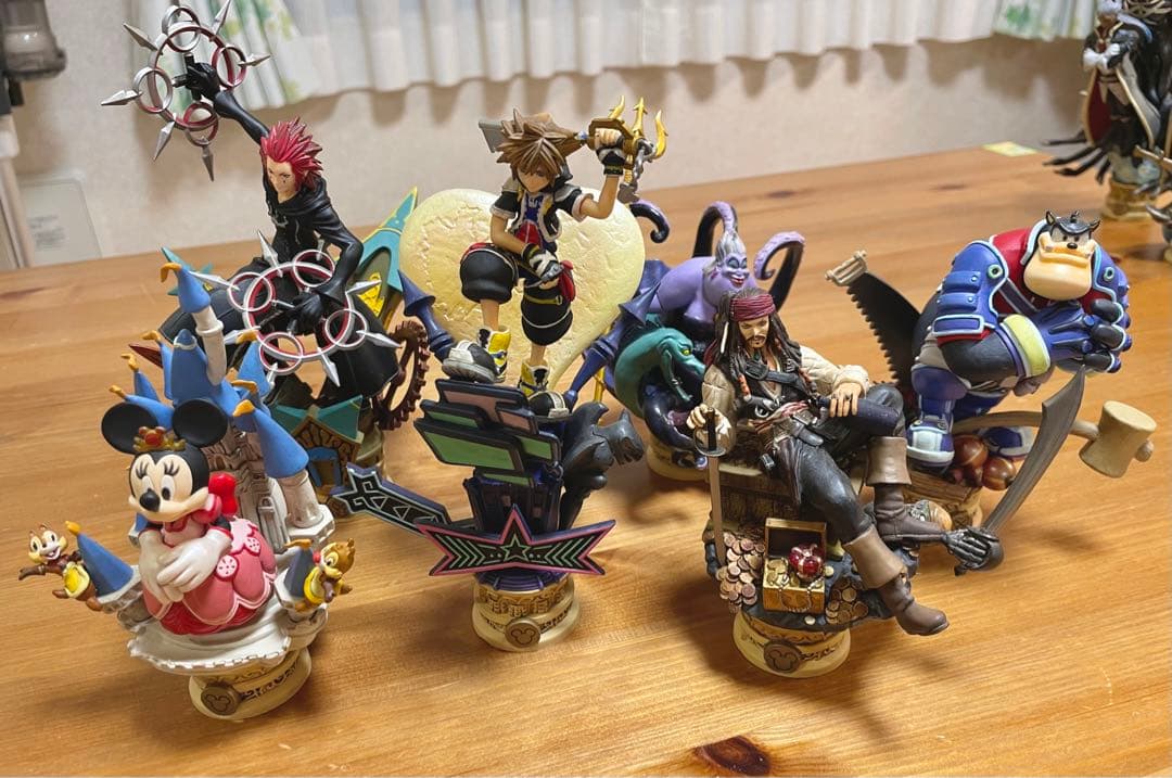 キングダムハーツ フォーメーションアーツvol.1,2,3＋Ⅱのvol.1 - メルカリ