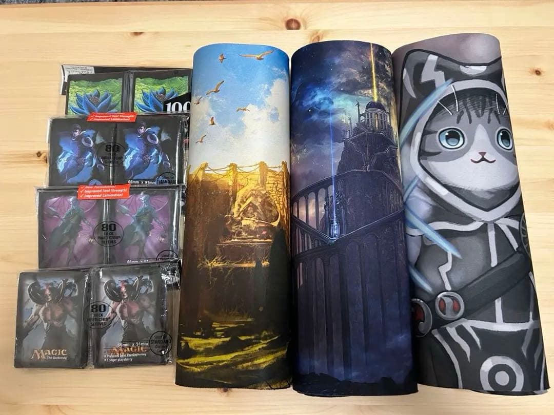 グルグ火山の赤竜 ボーダーレス foil 継承史