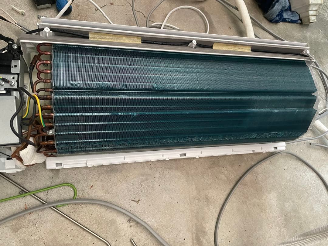 RIAIR YHA-S28N-Wエアコン室内機2.8kw 8-10畳2023年製 - メルカリ