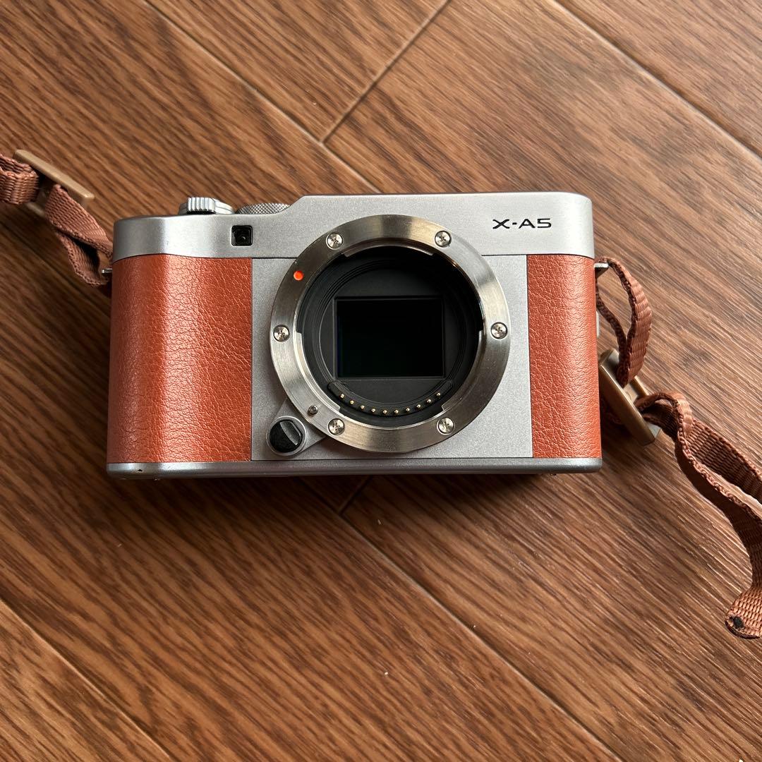 FUJIFILM富士フイルム X-A5 ミラーレス一眼 Amazon | 富士フイルム(FUJIFILM) ミラーレス一眼カメラ X-A5レンズ