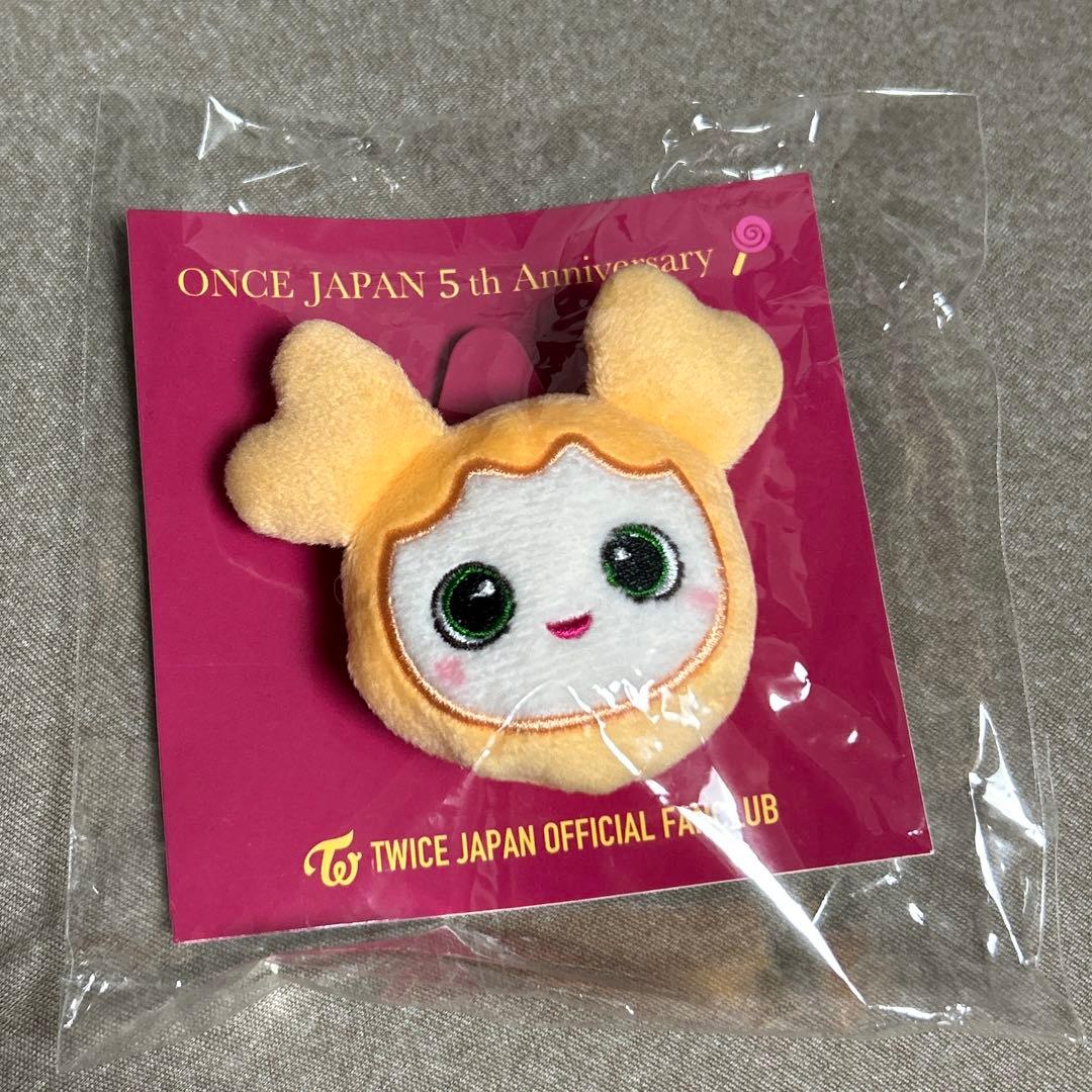 TWICE ぬいぐるみバッチ Baby JIVELY - メルカリ