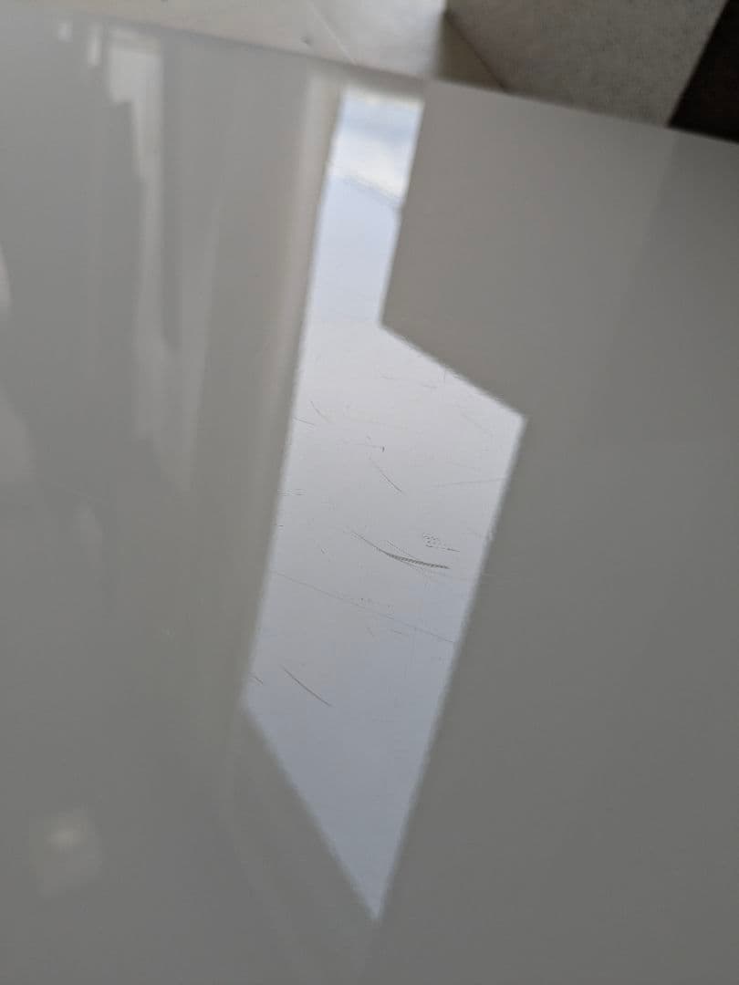 希少 リーン・ロゼ \"Needle\" ArikLevyデザイン ローテーブル 白