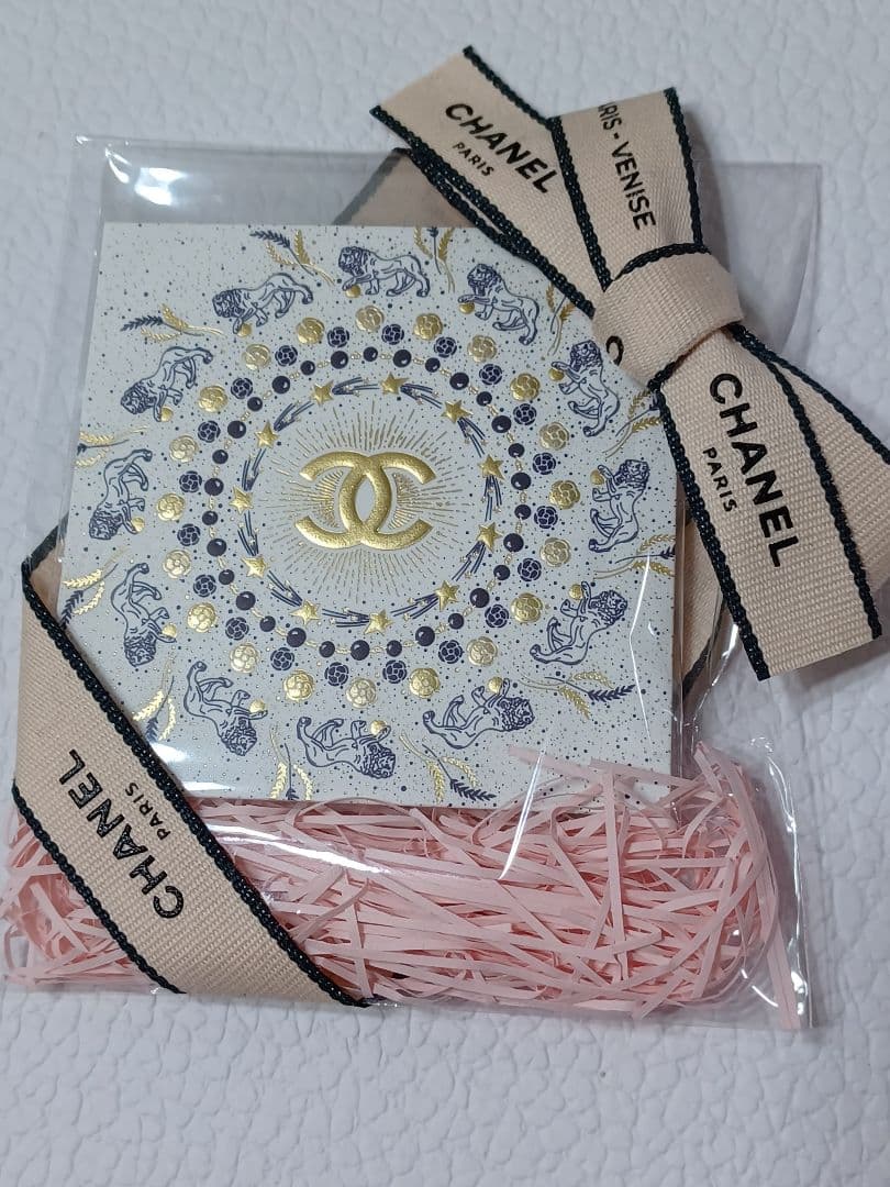 新品】CHANEL レ キャトル オンブル 04 ツイードブラン エ ローズ