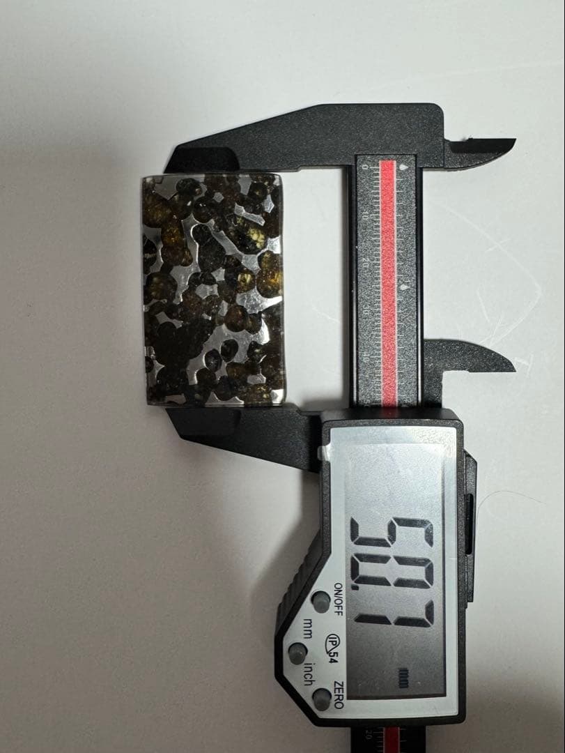 か*そ様 高品質　セリコ　パラサイト隕石　標本 メテオライト　隕石　11.0g