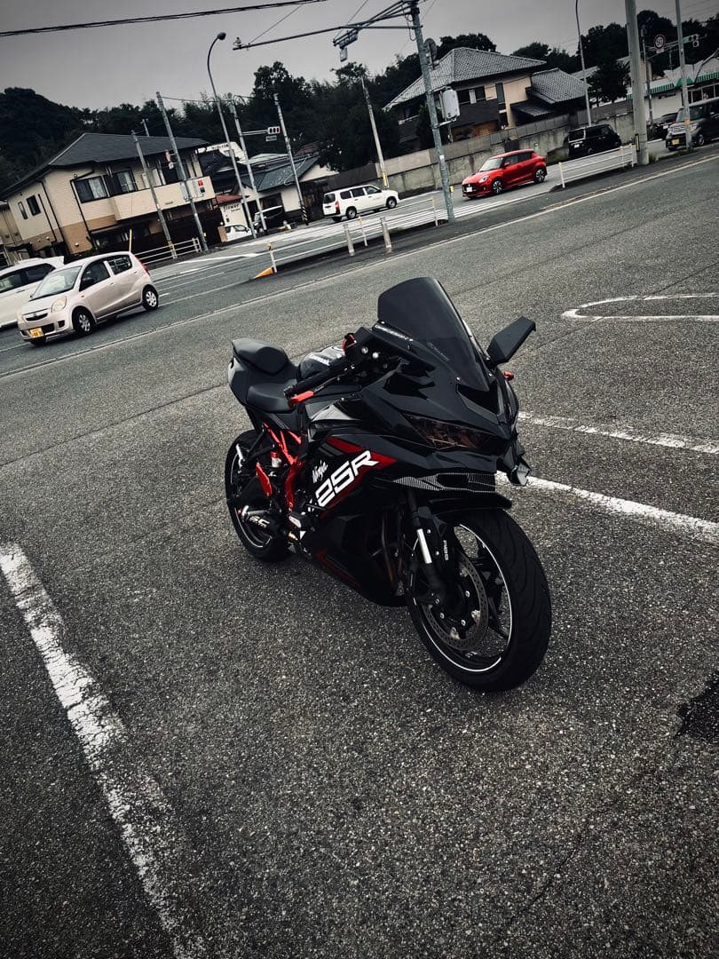 値下げ中！ZX25R ワンオフマフラー サイレンサー種類豊富 付け替え可能