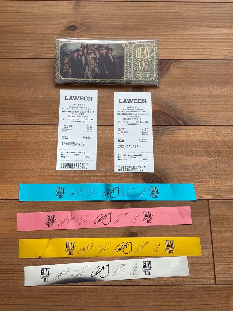 GLAY Special LIVE記念アクリルブロック&銀テープ&レシート - メルカリ