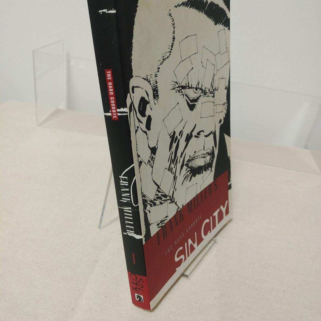 Sin City: The Hard Goodbyeシンシティ1洋書 - メルカリ