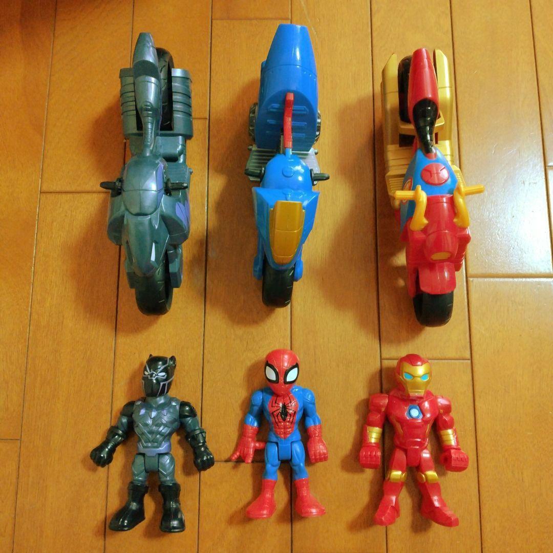 スパイダーマン アイアンマン ブラックパンサー バイク フィギュア