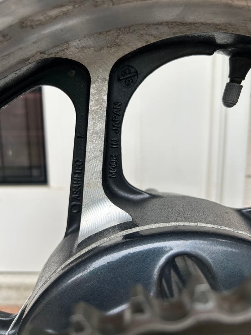 7*w様 カワサキ ゼファー1100 純正ホイール 前後 中古 - メルカリ