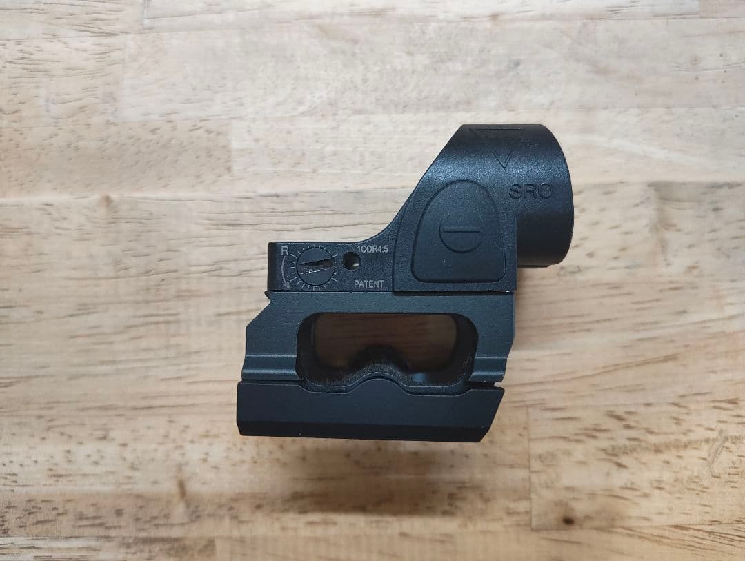 トリジコン Trijicon SRO レッドドットサイト 2.5MOA レプリカ
